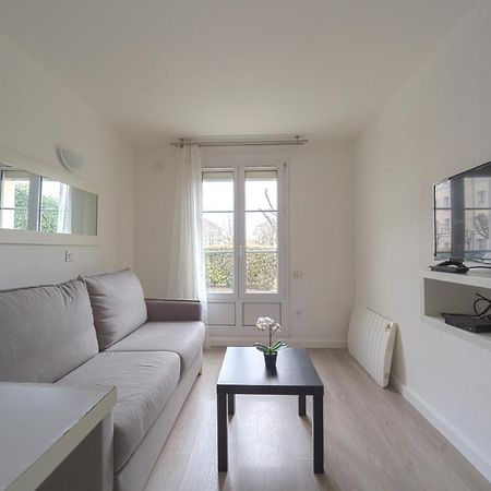 Studio Cosy 2 Min Gare - 10 Min Bussy-Saint-Georges Bagian luar foto